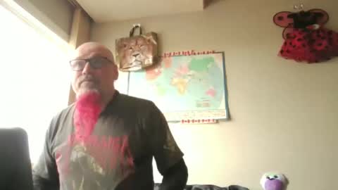 Snapshot of gregrev chatting on September 2025 12:14:01 AM gregrev online show from September 2025 12:14:01 AM