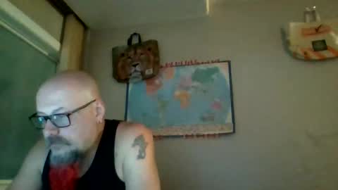 Snapshot of gregrev chatting on January 2026 02:25:01 AM gregrev online show from January 2026 02:25:01 AM