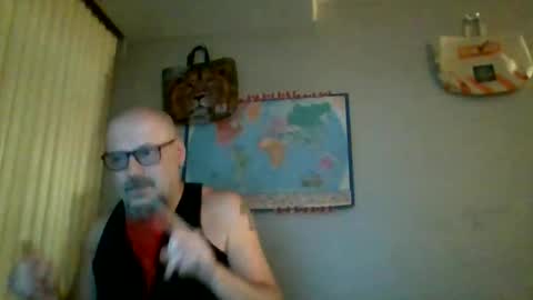 Snapshot of gregrev chatting on January 2026 01:42:01 AM gregrev online show from January 2026 01:42:01 AM