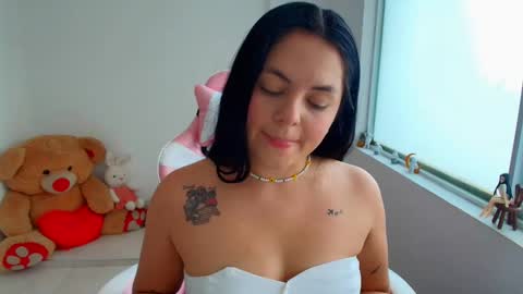 Snapshot of greicy_rouse chatting on February 2026 01:29:02 PM greicy_rouse online show from February 2026 01:29:02 PM