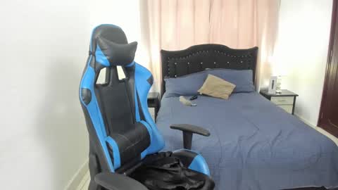 Snapshot of greta_smith2 chatting on January 2025 07:59:02 PM Greta online show from January 2025 07:59:02 PM