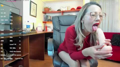greta_voss online show from April 2026 08:33:02 PM