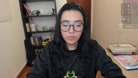 Greta online show from December 2025 04:28:02 AM