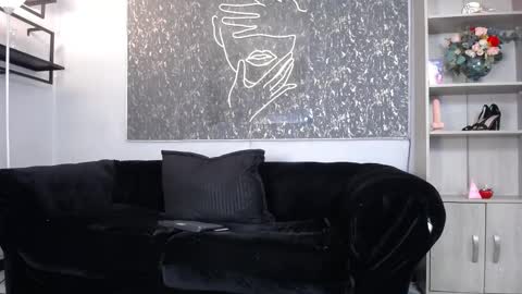 Gretel  online show from February 2026 03:29:02 AM