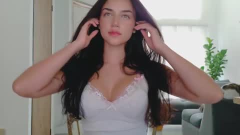 Gretta online show from June 2026 09:46:01 PM