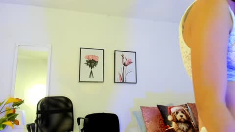 Gretel online show from December 2024 07:50:02 PM