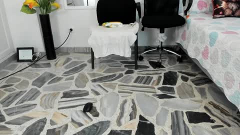 Gretel online show from December 2024 08:03:02 PM