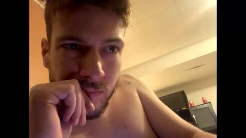 Perfectlyaveragesavage online show from December 2025 10:32:02 AM