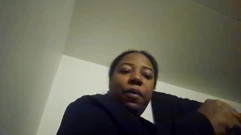 Snapshot of gripqueen chatting on November 2025 11:01:02 AM gripqueen online show from November 2025 11:01:02 AM