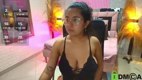 Snapshot of griselle_rousse chatting on April 2026 09:32:02 PM online show from April 2026 09:32:02 PM