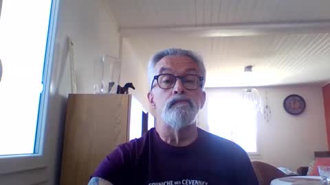Grybear online show from April 2026 10:02:02 AM