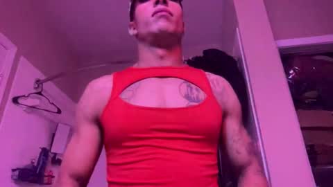 Snapshot of gswaze12 chatting on October 2025 05:19:02 AM GSwaze online show from October 2025 05:19:02 AM