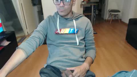 guachin_new online show from April 2026 12:59:01 AM
