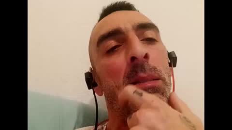 Snapshot of guanchoe chatting on February 2025 02:14:01 AM guanchoe online show from February 2025 02:14:01 AM