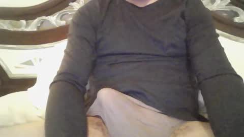 Snapshot of guapete_21x chatting on February 2026 12:28:01 AM guapete 21x online show from February 2026 12:28:01 AM