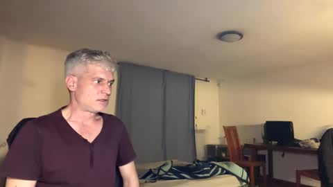 Snapshot of guardiannif_ chatting on February 2025 09:13:02 PM guardiannif_ online show from February 2025 09:13:02 PM