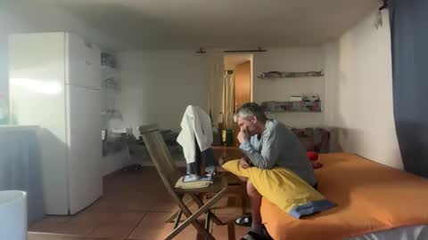 Snapshot of guardiannif_ chatting on February 2026 10:14:02 PM guardiannif_ online show from February 2026 10:14:02 PM