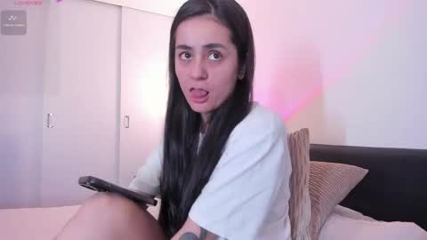 Elena online show from February 2025 05:54:02 PM