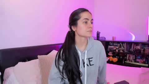 Elena online show from February 2025 07:54:01 PM