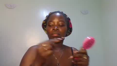 gud_lunah1 online show from June 2026 07:48:01 PM