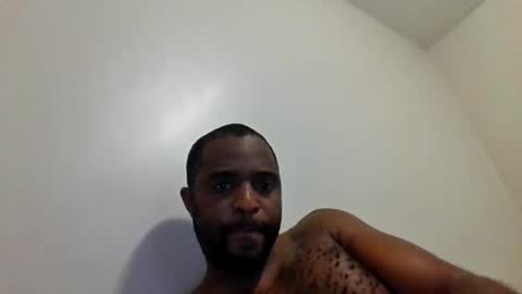 Snapshot of guessssmymiddlename chatting on May 2026 04:19:01 AM guessssmymiddlename online show from May 2026 04:19:01 AM