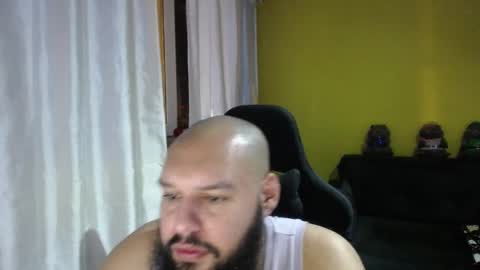 Snapshot of guessswho24 chatting on January 2025 10:13:02 PM Ayan online show from January 2025 10:13:02 PM