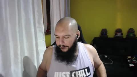 Snapshot of guessswho24 chatting on January 2025 01:17:01 AM Ayan online show from January 2025 01:17:01 AM