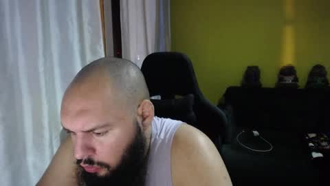 Snapshot of guessswho24 chatting on January 2025 04:30:02 AM Ayan online show from January 2025 04:30:02 AM