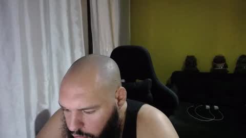 Snapshot of guessswho24 chatting on January 2025 09:44:02 PM Ayan online show from January 2025 09:44:02 PM