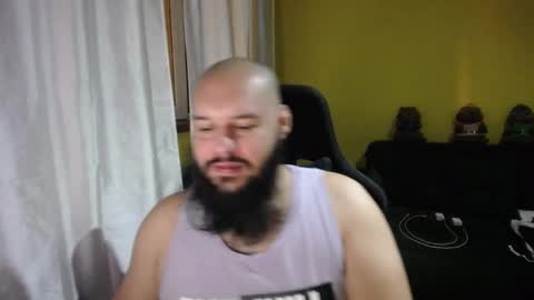 Snapshot of guessswho24 chatting on February 2025 10:53:02 PM Ayan online show from February 2025 10:53:02 PM