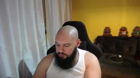 Snapshot of guessswho24 chatting on February 2025 04:11:02 PM Ayan online show from February 2025 04:11:02 PM