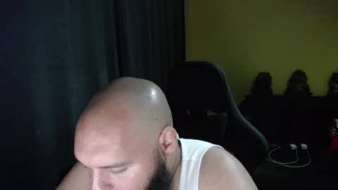 Snapshot of guessswho24 chatting on September 2025 10:54:02 PM Ayan online show from September 2025 10:54:02 PM