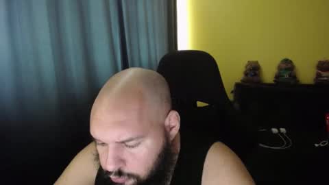 Snapshot of guessswho24 chatting on September 2025 10:42:01 AM Ayan online show from September 2025 10:42:01 AM