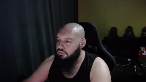 Snapshot of guessswho24 chatting on October 2025 07:03:01 PM Ayan online show from October 2025 07:03:01 PM