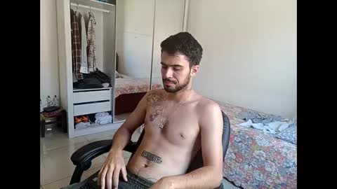 Snapshot of guguzinhox chatting on February 2025 02:44:02 PM guguzinhox online show from February 2025 02:44:02 PM