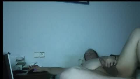 Snapshot of guillervlc chatting on July 2026 11:22:02 PM guillervlc online show from July 2026 11:22:02 PM