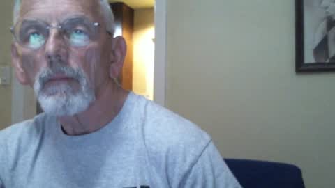 Snapshot of gulfcoast1952 chatting on January 2025 12:51:02 AM Roy online show from January 2025 12:51:02 AM