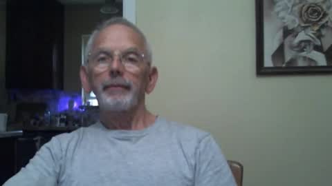 Snapshot of gulfcoast1952 chatting on February 2025 02:24:01 PM Roy online show from February 2025 02:24:01 PM