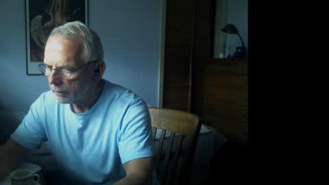 Snapshot of gulfcoast1952 chatting on January 2026 05:27:02 PM Roy online show from January 2026 05:27:02 PM