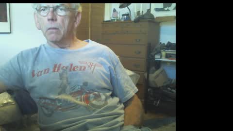 Snapshot of gulfcoast1952 chatting on May 2026 02:27:02 PM Roy online show from May 2026 02:27:02 PM