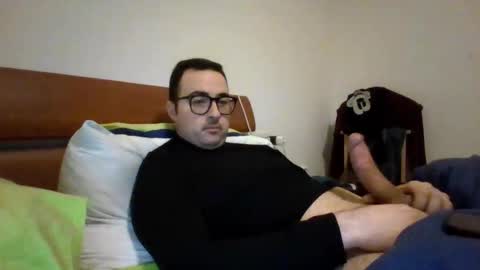 gullit93 online show from February 2026 05:33:01 PM