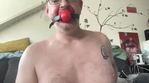 gummicasual online show from November 2025 12:55:01 PM