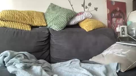 gummicasual online show from June 2026 07:13:02 AM