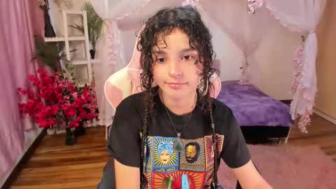 Snapshot of gummo_ chatting on December 2025 07:54:02 PM gummo_ online show from December 2025 07:54:02 PM