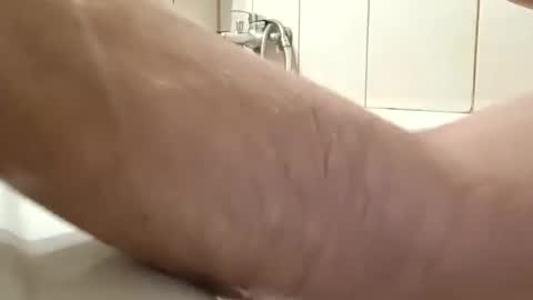 gunwo80 online show from March 2025 10:41:02 AM