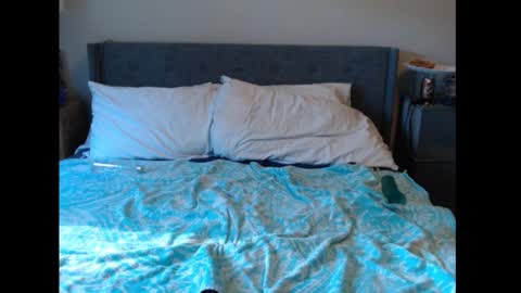 Snapshot of gurthychub chatting on January 2025 07:01:02 PM Gunther online show from January 2025 07:01:02 PM