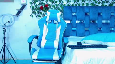 Snapshot of gurxxxt chatting on January 2025 05:07:02 PM Hakim online show from January 2025 05:07:02 PM