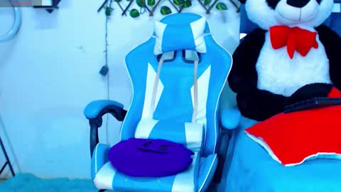 Snapshot of gurxxxt chatting on November 2025 05:17:02 PM Hakim online show from November 2025 05:17:02 PM