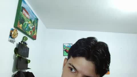 Snapshot of guts_x chatting on January 2025 08:22:02 PM Guts online show from January 2025 08:22:02 PM