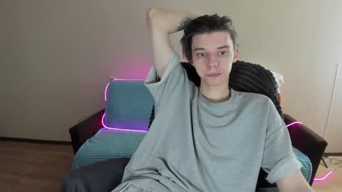 guy_liam1 online show from December 2024 07:40:02 PM